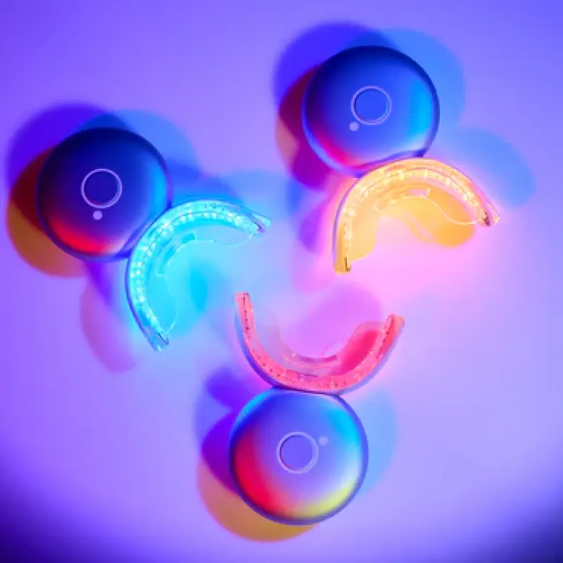 MOON ORAL BEAUTY Platinum Pro Glow Teeth Whitening Device